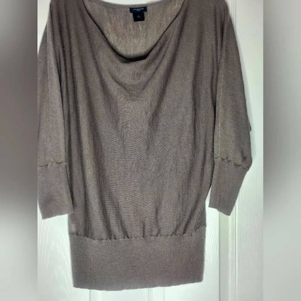 Ann Taylor M Fossil Gray WOOL Blend 3/4 Sleeves Cowl Neck Women's Sweater